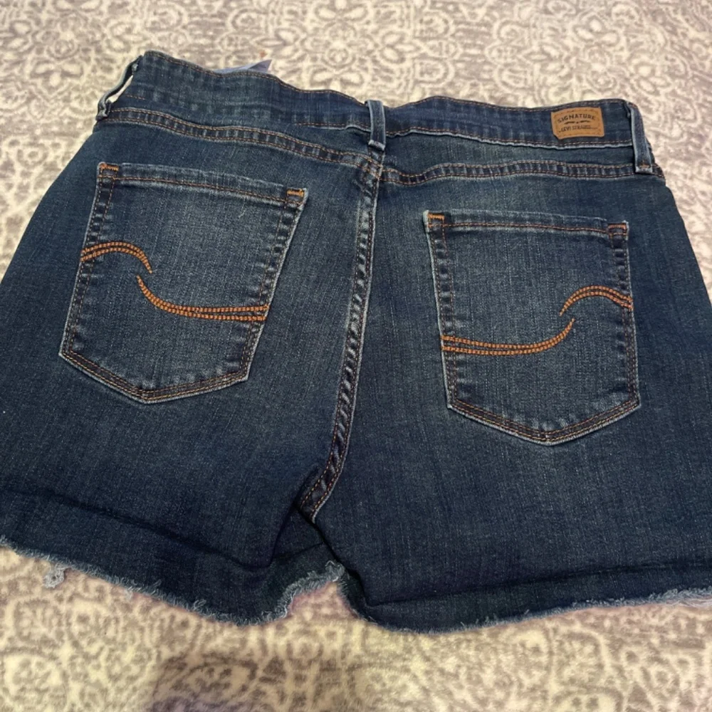 Levi Strauss & Co Signature - Picture 6 of 7